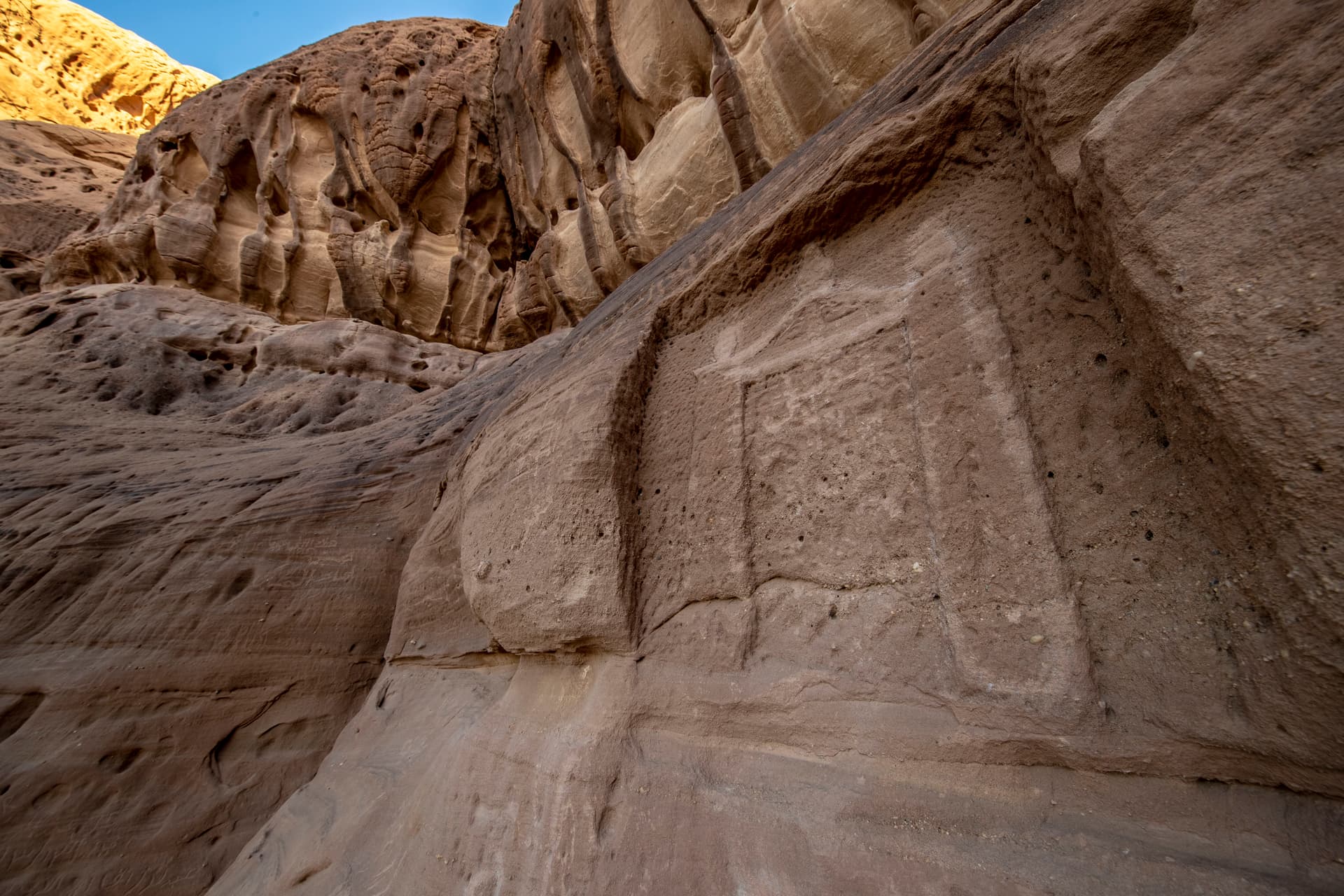 العلا في 50 صورة.. من زمن الأنباط إلى عصر الرؤية