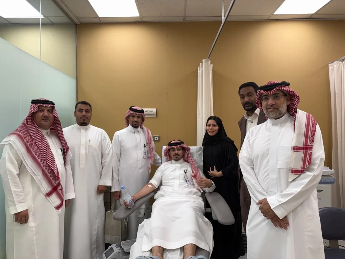 "الاقتصادية" تشارك في الحملة الوطنية للتبرع بالدم التي أطلقها ولي العهد السعودي