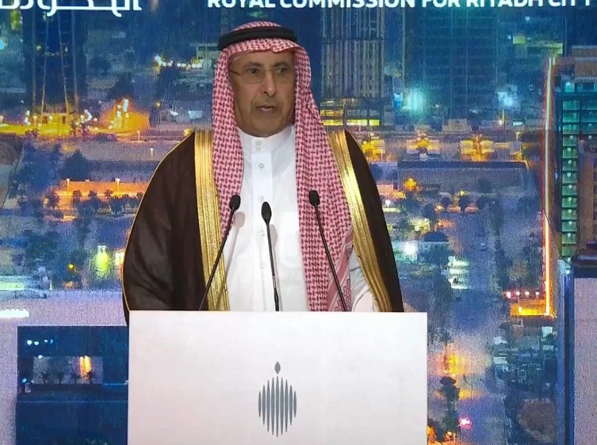 السلطان: لا إعادة جدولة لمشاريع الرياض .. تسير وفق الجدول الزمني المحدد