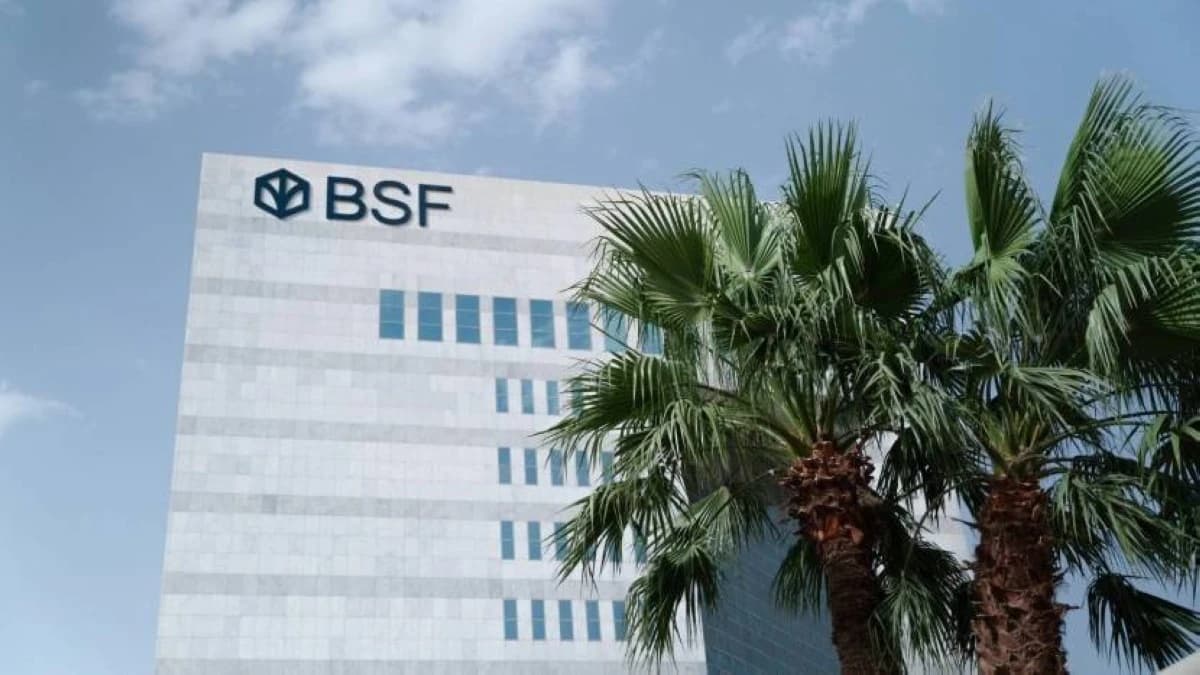أرباح "بي إس إف" ترتفع 11.5% في الربع الثالث مع نمو الدخل
