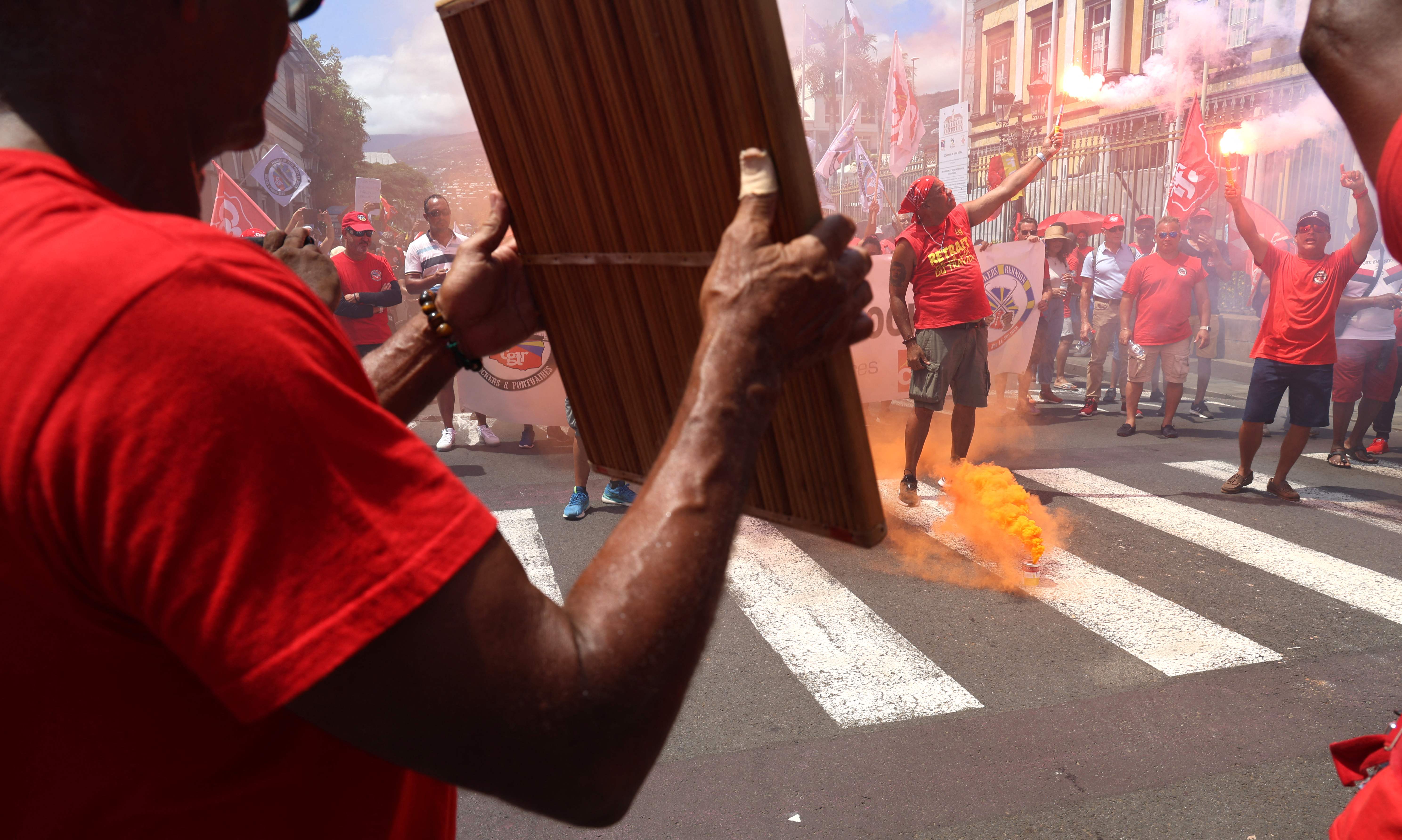 A cause du relèvement de l’âge de la retraite… le retour des grèves et des manifestations en France