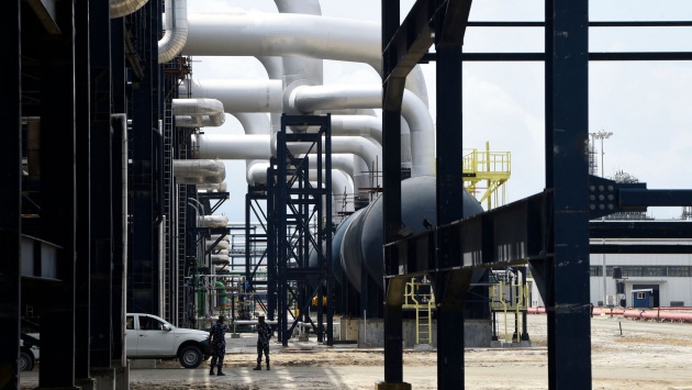 نيجيريا تستهدف زيادة إنتاج النفط والمكثفات بحلول 2026