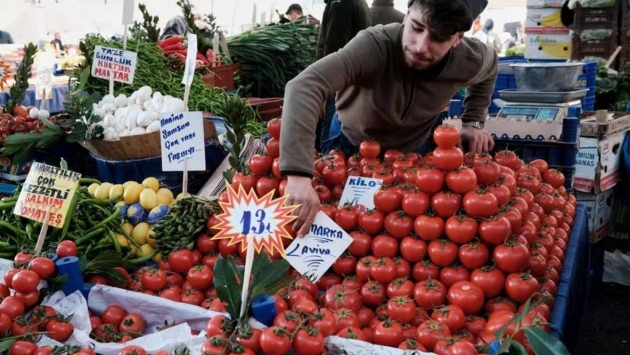 التضخم السنوي في تركيا يتراجع إلى أقل من 52 % في أغسطس