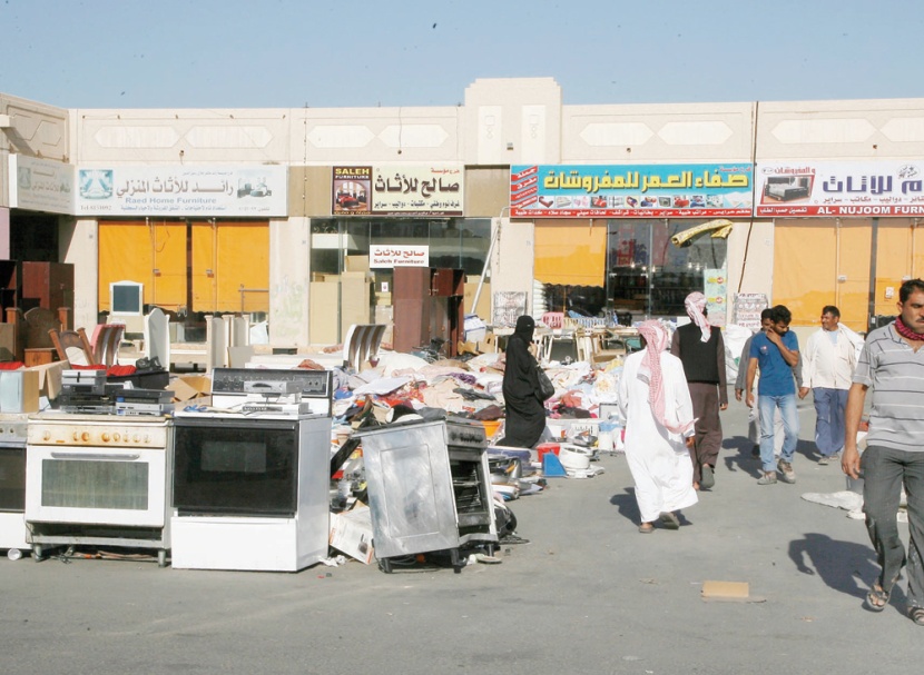 «حراج الدمام».. فوضى وإهمال ومسروقات