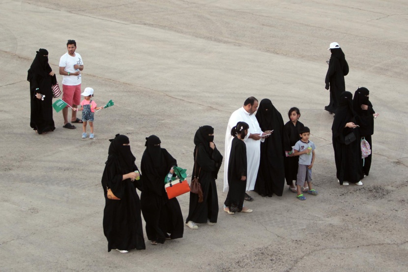 نادي الطيران يحتفي بيوم الوطن