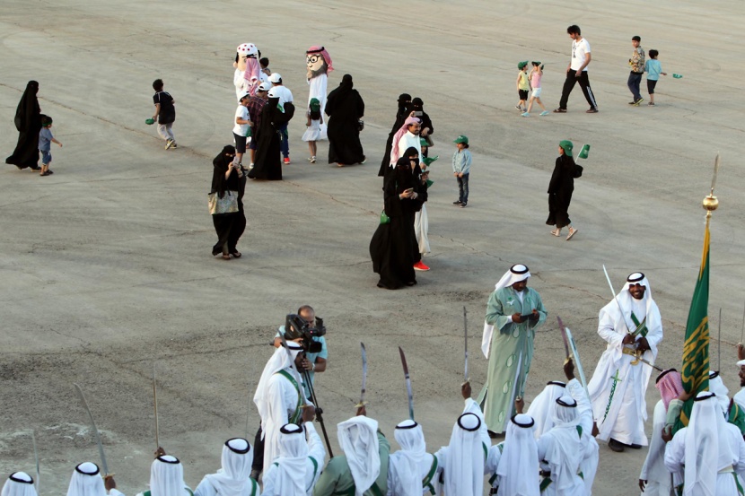 نادي الطيران يحتفي بيوم الوطن