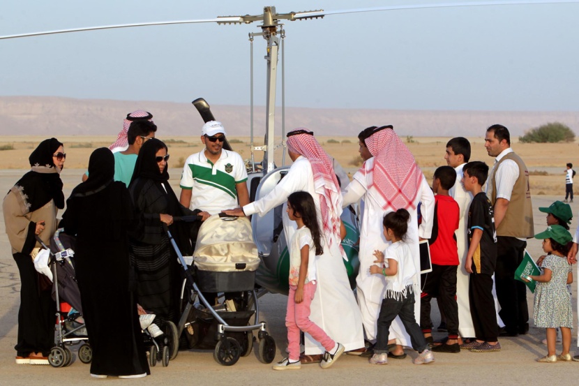 نادي الطيران يحتفي بيوم الوطن