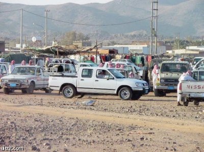 الأسواق الشعبية .. الاقتصاد بعيدا عن "الهوامير"