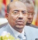 مجهول يرشق الرئيس السوداني بحذائه