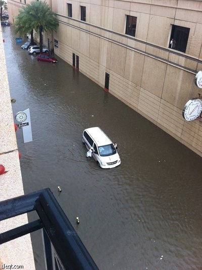 الأمير مشعل بن ماجد: يوجه بتكثيف ومضاعفة الجهد وتشكيل لجان وتأمين متطلبات المتضررين