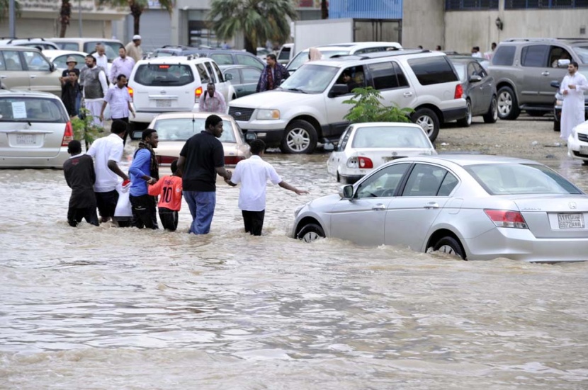 الأمير مشعل بن ماجد: يوجه بتكثيف ومضاعفة الجهد وتشكيل لجان وتأمين متطلبات المتضررين