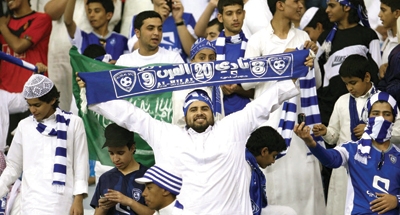 جماهير الهلال الأولى محليا والرابعة قاريا