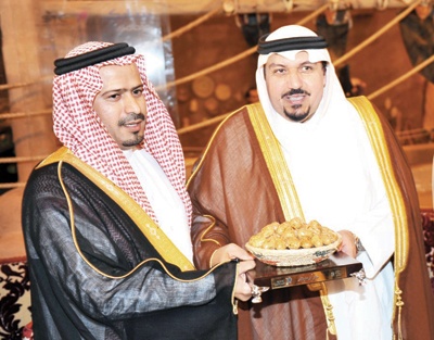 نائب أمير منطقة القـصيم: «الاتصالات السعودية» تتميز بخدمات عالمية المستوى