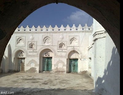 اكتشاف مسجد أثري يعود إلى القرن السادس الهجري في اليمن