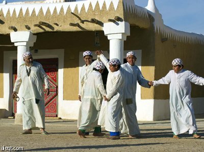 الألعاب الشعبية القديمة في السعودية تبث روح التنافس في الماضي