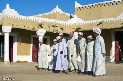 الألعاب الشعبية القديمة في السعودية تبث روح التنافس في الماضي