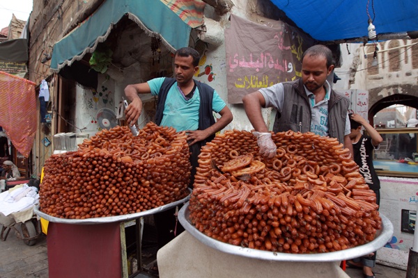 قصة مصورة: المسلمون في رمضان