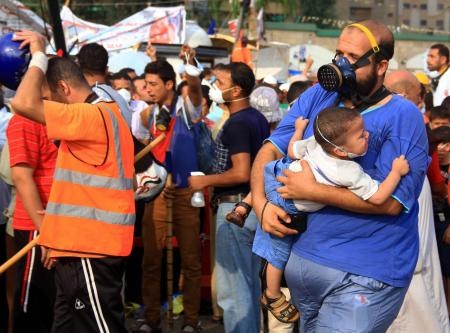 قصة مصورة: ماذا يحدث في مصر ؟