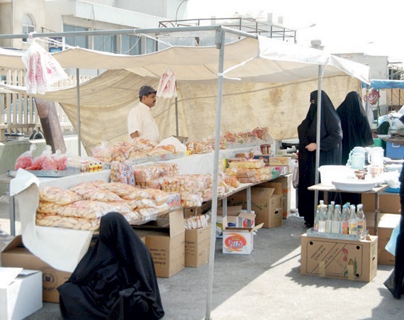 بعد 80 عاماً .. «سوق السبت» تحتضر في القطيف