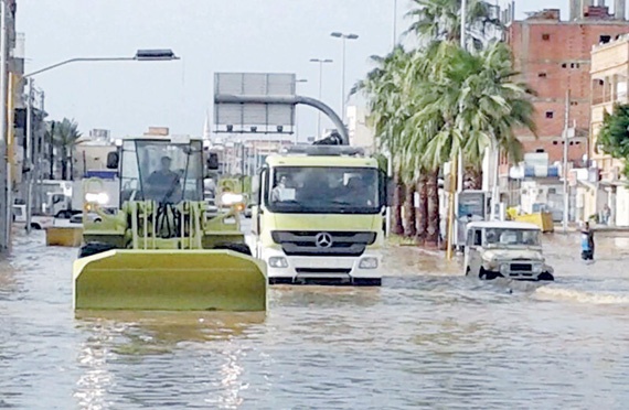 أمطار غزيرة على جدة ورابغ والقنفذة .. اليوم