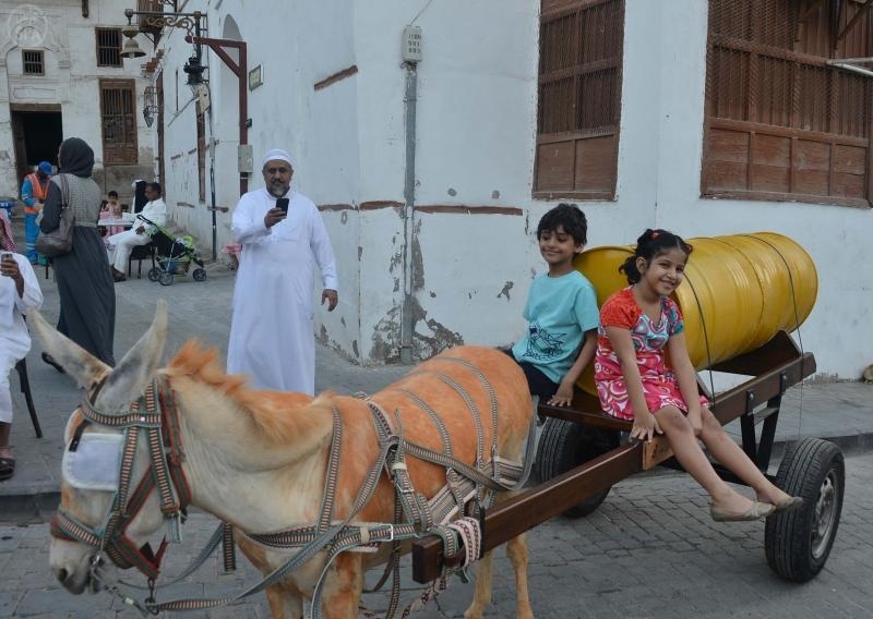 قصة مصورة:  80 ألف زائر لمهرجان جدة التاريخية