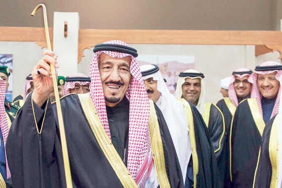 السعوديون للملك: «وشلون الشعب خليته ملك»