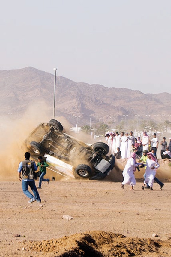 رالي حائل يفتتح بـ «انقلاب»