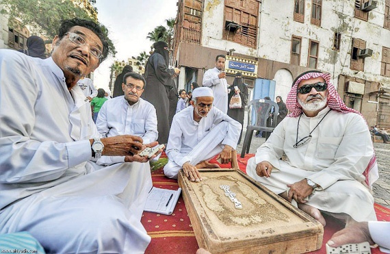 «البلد التاريخية» .. وجه جدة الرمضاني