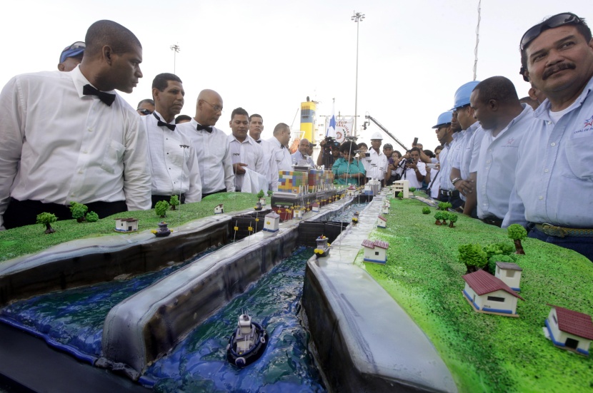 قصة مصورة : 100 عام على فتح قناة بنما الاستراتيجية