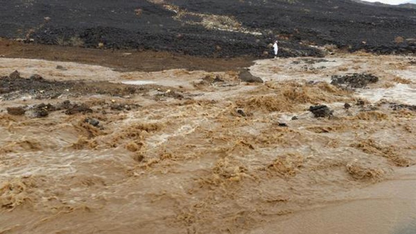 أمطار غزيرة على قرية السهلة بأملج