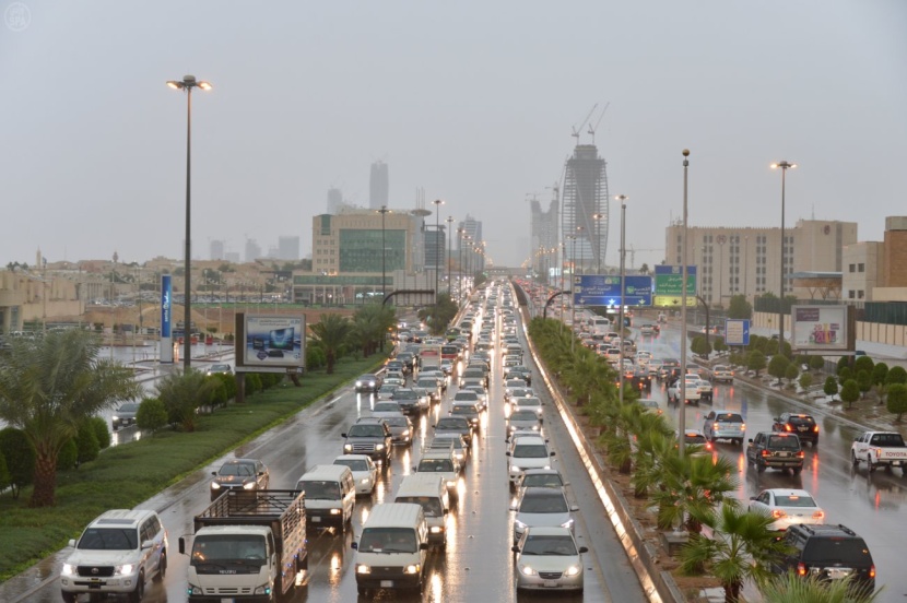 أمطار غزيرة على مدينة الرياض