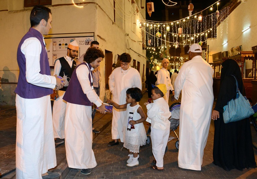 قصة مصورة : عيد الفطر في السعودية