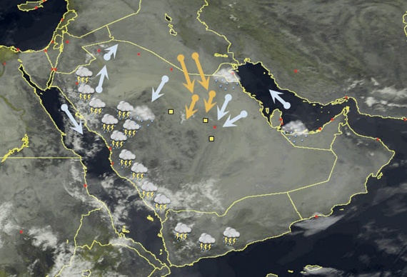 استمرار فرص الأمطار الصيفية على طول جبال السروات وغرب القصيم