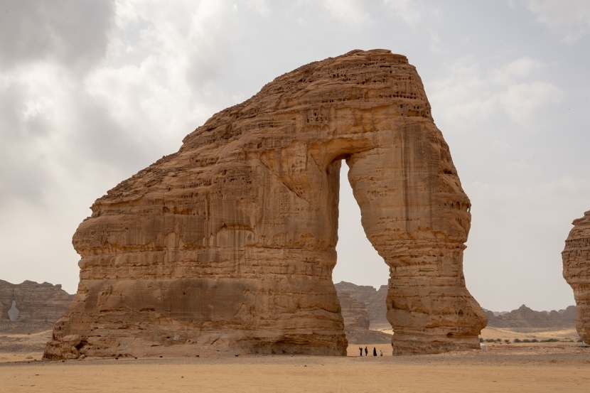 العلا في 50 صورة.. من زمن الأنباط إلى عصر الرؤية 