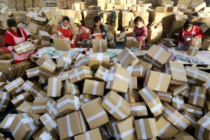 151.8 مليار دولار إيرادات قطاع البريد في الصين خلال 11 شهرا .. ارتفعت 14.4 %