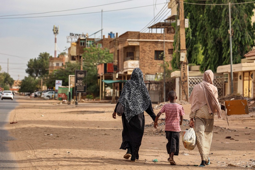 السودان: استمرار القصف في الخرطوم .. وارتفاع الضحايا إلى 270 شخصا و2600 جريحا