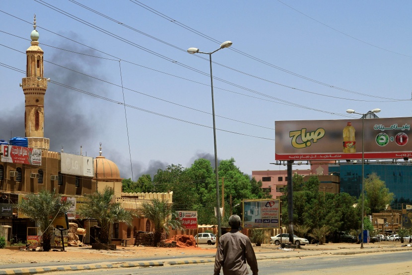 السودان: استمرار القصف في الخرطوم .. وارتفاع الضحايا إلى 270 شخصا و2600 جريحا