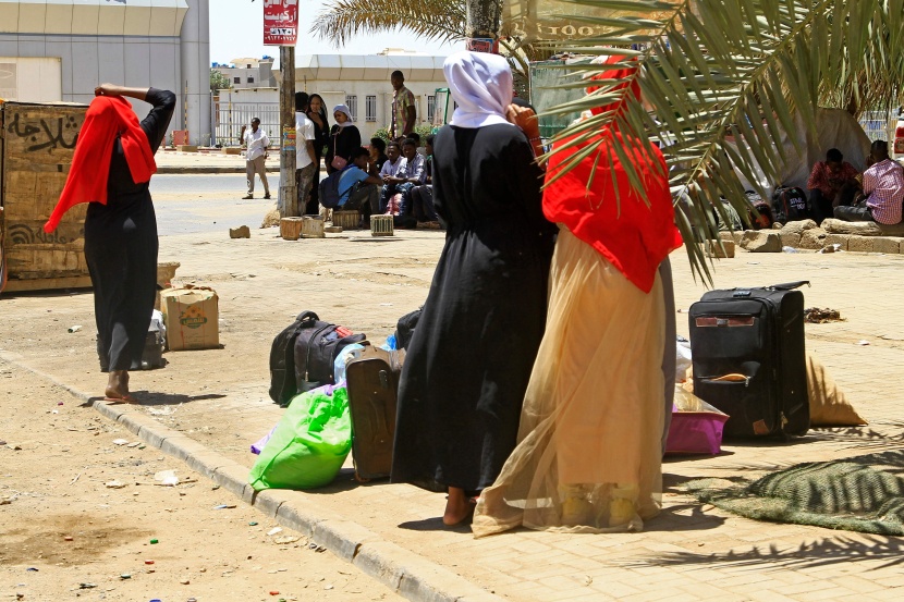 مع ارتفاع صوت الرصاص .. موجة نزوح من العاصمة السودانية الخرطوم