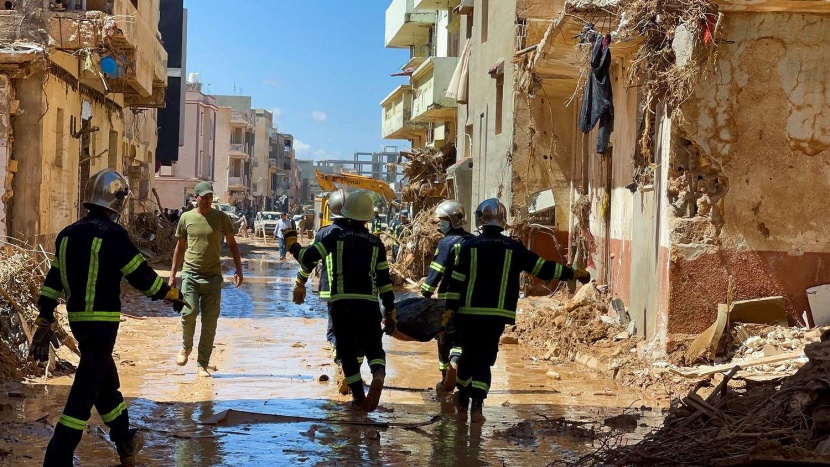 الملك وولي العهد يوجهان بتقديم مساعدات لمتضرري الفيضانات في ليبيا