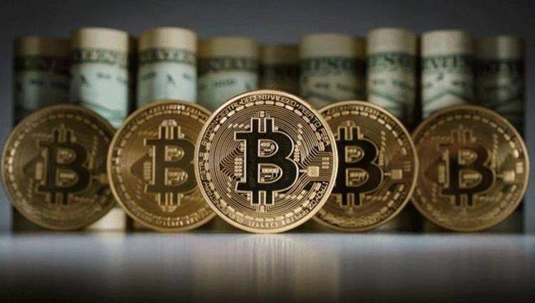 ارتفاع سعر البيتكوين إلى 35 ألف دولار لأول مرة منذ 2022