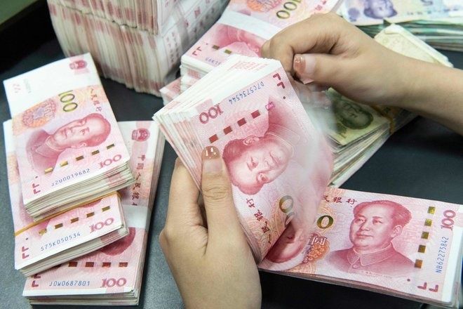 سوق الصرف الأجنبي في الصين تسجل معاملات بـ 2.2 تريليون دولار في أكتوبر