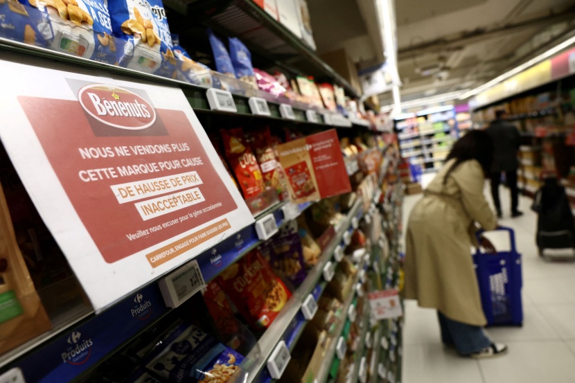الأسعار تشعل السجال بين متاجر البيع بالتجزئة وعمالقة الأغذية في أوروبا