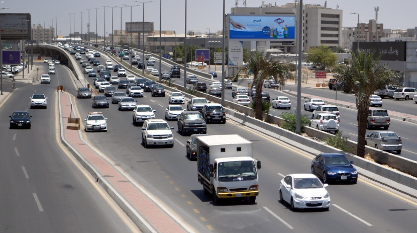 تباين يصل إلى 750 % في أسعار التأمين على السيارات في السعودية