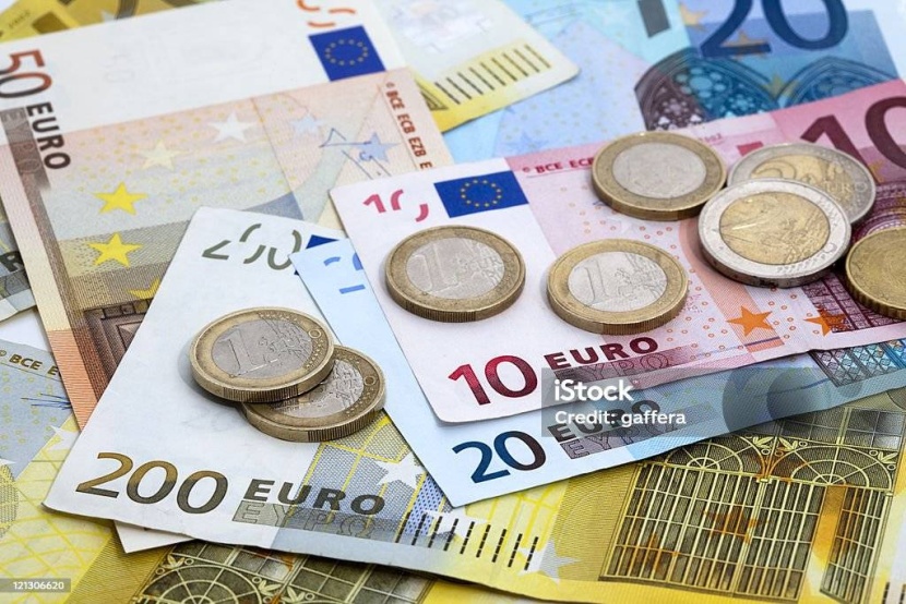 تزايد أخطار اشتعال أزمة جديدة في منطقة اليورو على غرار 2011
